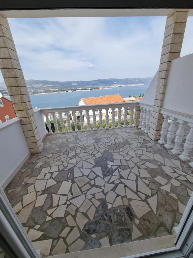 Villa Nena In Central Dalmatia Trogir Exterior photo