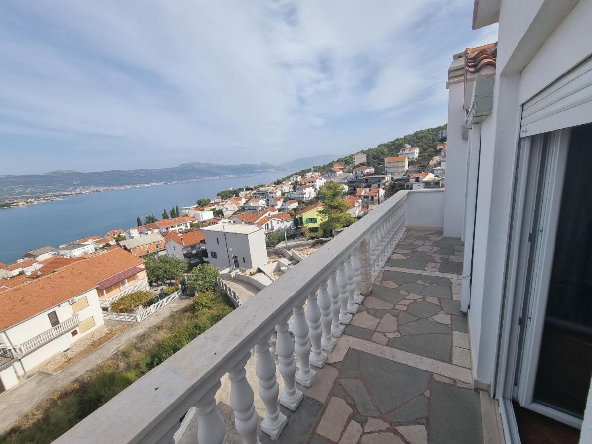 Villa Nena In Central Dalmatia Trogir Exterior photo